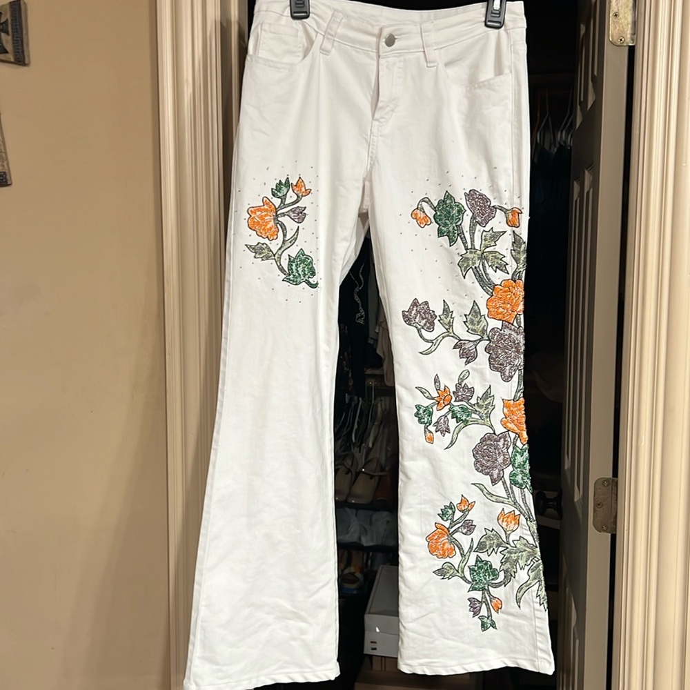 Boston Proper beautiful embellished jeans